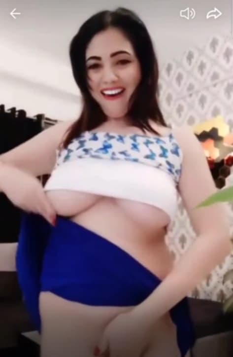 Featured image for UrSonaBabu aka Pinky Nude Twerking and Flashing Her Perfect Pink Tits